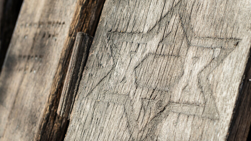 קבר בקבורה בקומות