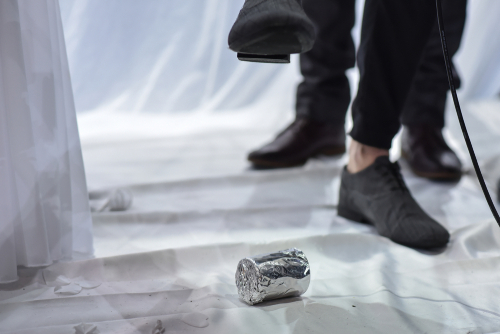 חתן שובר כוס